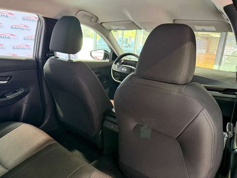 Used 2026 Nissan Sentra SR w/ Floor Mat Package FWD image 43