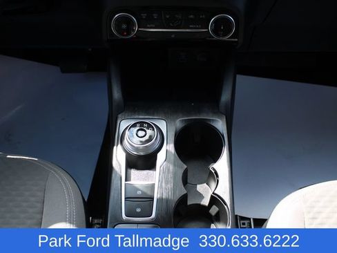 Used 2022 Ford Escape SE w/ Cold Weather Package FWD image 18
