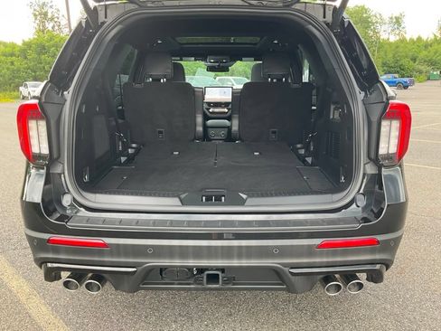 Certified 2025 Ford Explorer ST w/ Sun And Sound Package AWD/4WD image 24