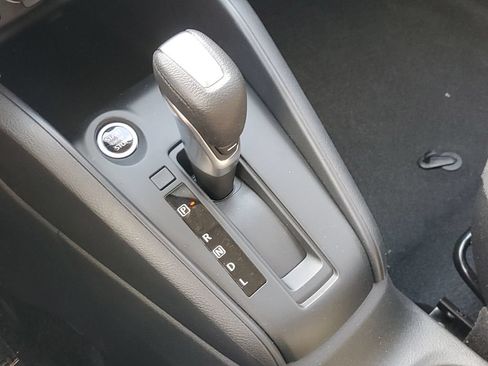 New 2025 Nissan Kicks Play S FWD image 32