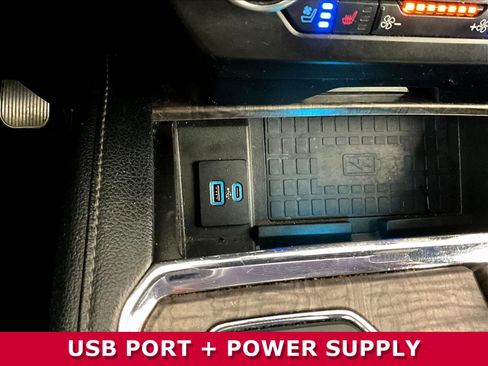 Used 2020 Ford Expedition Max Limited AWD/4WD image 16