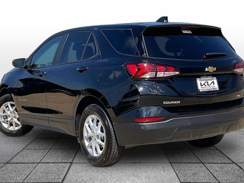 Used 2024 Chevrolet Equinox LS w/ LS Convenience Package AWD/4WD image 12