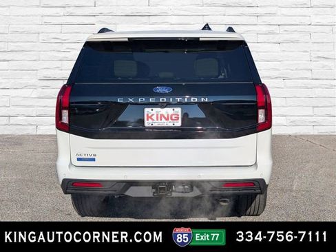 New 2025 Ford Expedition Active RWD image 6