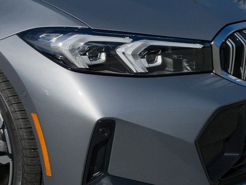 New 2026 BMW 330i Sedan w/ M Sport Package image 8