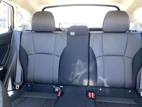 Used 2021 Subaru Crosstrek 2.0i AWD/4WD image 11