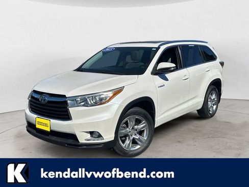 Used 2015 Toyota Highlander Limited Platinum AWD/4WD image 1