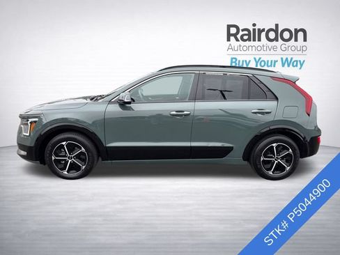 Used 2023 Kia Niro FWD image 4