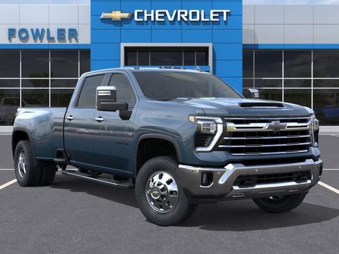 New 2026 Chevrolet Silverado 3500 LTZ image 7