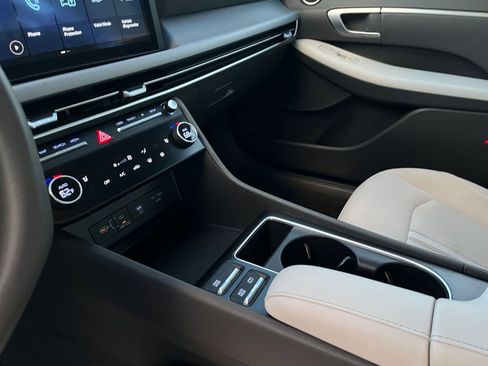 Used 2025 Hyundai Sonata SEL image 41