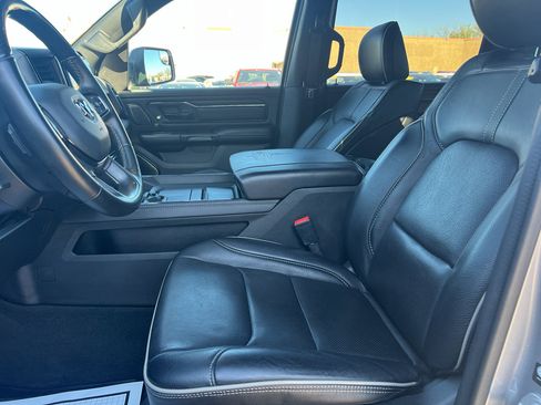 Used 2022 RAM 1500 Limited image 8