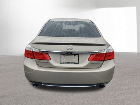 Used 2013 Honda Accord Sport image 15