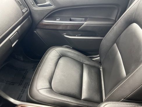 Used 2019 GMC Canyon SLT image 19