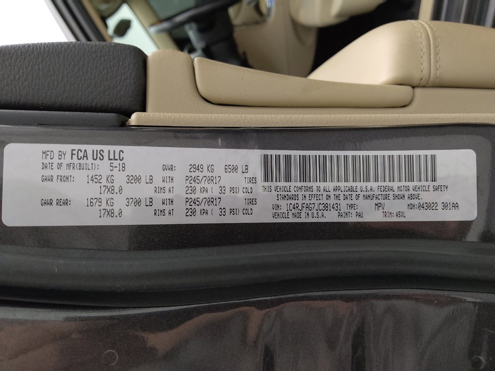 Used 2018 Jeep Grand Cherokee Laredo AWD/4WD image 33