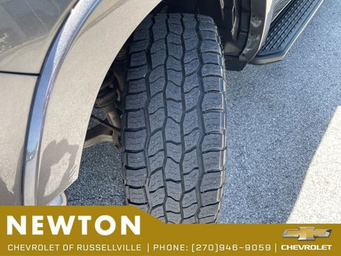Used 2022 RAM 1500 Laramie AWD/4WD image 48