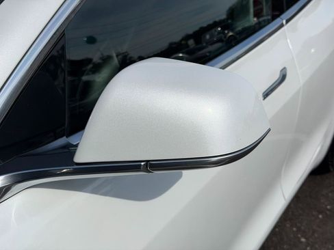Used 2019 Tesla Model 3 Mid Range RWD image 8