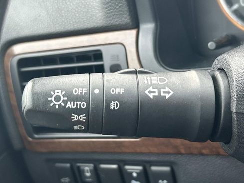 Used 2014 Nissan Armada Platinum w/ 2nd Row Captain Seat Package RWD image 36