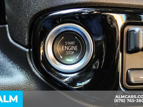 Used 2024 Chevrolet Silverado 1500 ZR2 w/ Technology Package AWD/4WD image 31