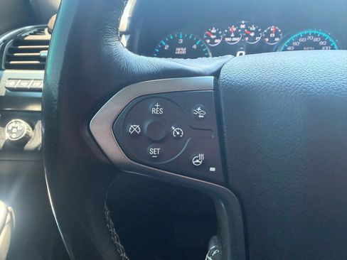 Used 2019 Chevrolet Tahoe Premier AWD/4WD image 13