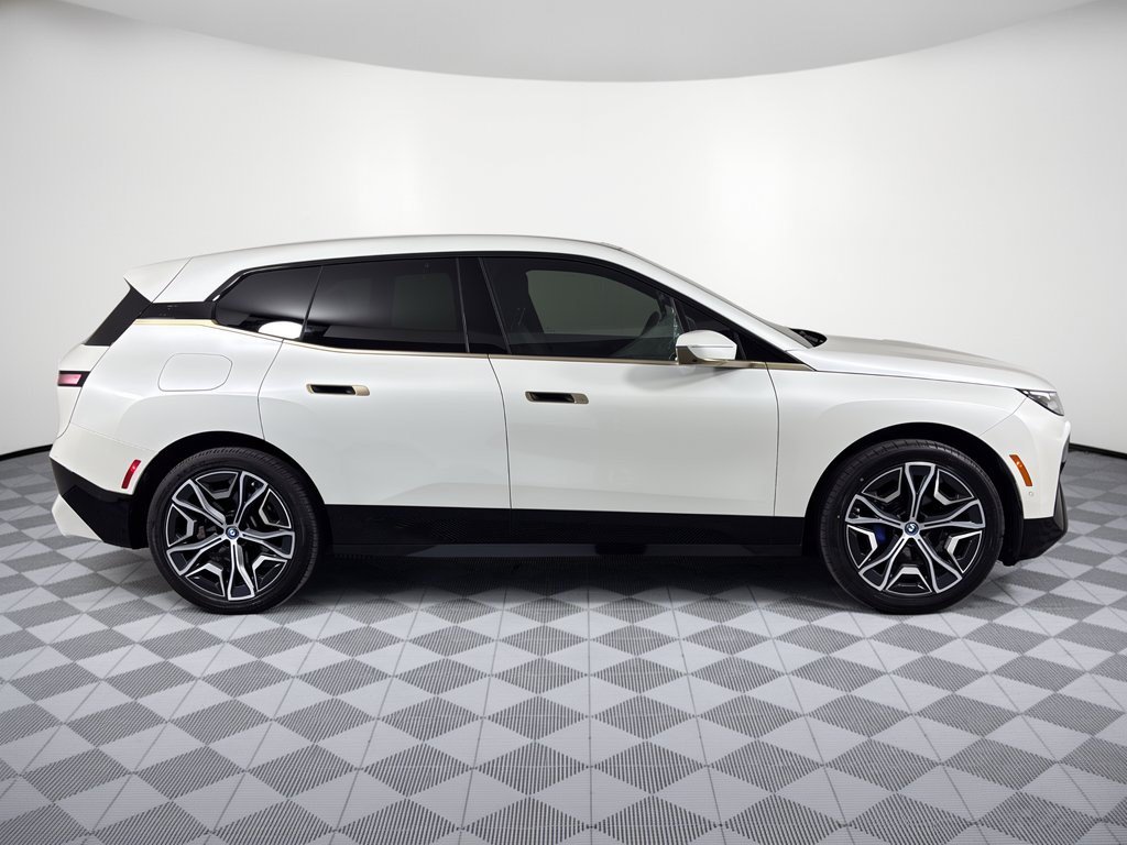 Certified 2024 BMW iX xDrive50 w/ Sport Package AWD/4WD image 8