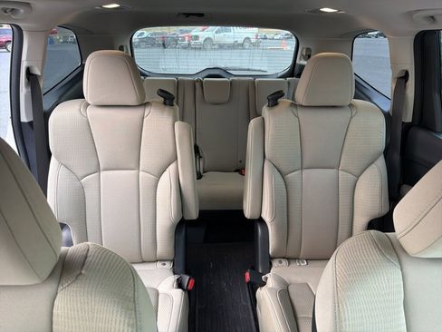 Certified 2025 Subaru Ascent Premium image 21