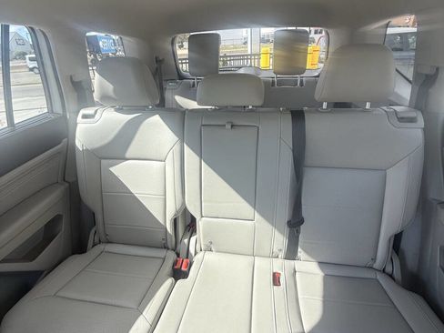 Used 2022 Volkswagen Atlas SE FWD image 14