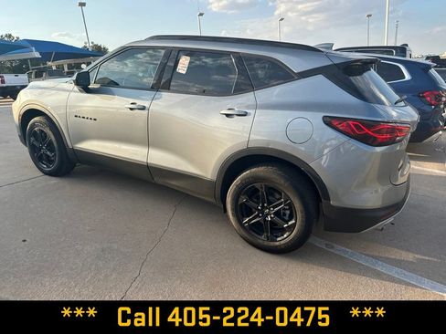 Used 2025 Chevrolet Blazer LT w/ Midnight/Sport Edition FWD image 4
