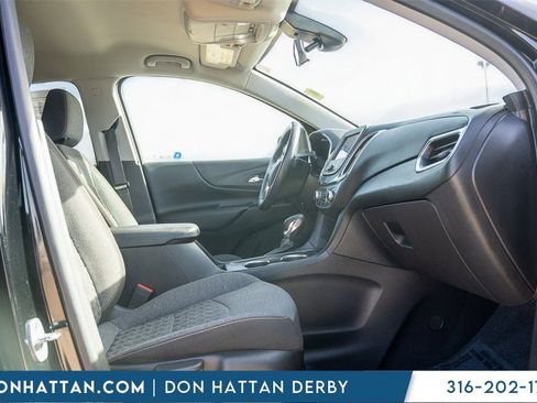 Used 2022 Chevrolet Equinox LT image 24
