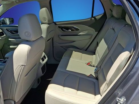 Used 2019 GMC Terrain Denali w/ Advanced Safety Package AWD/4WD image 7
