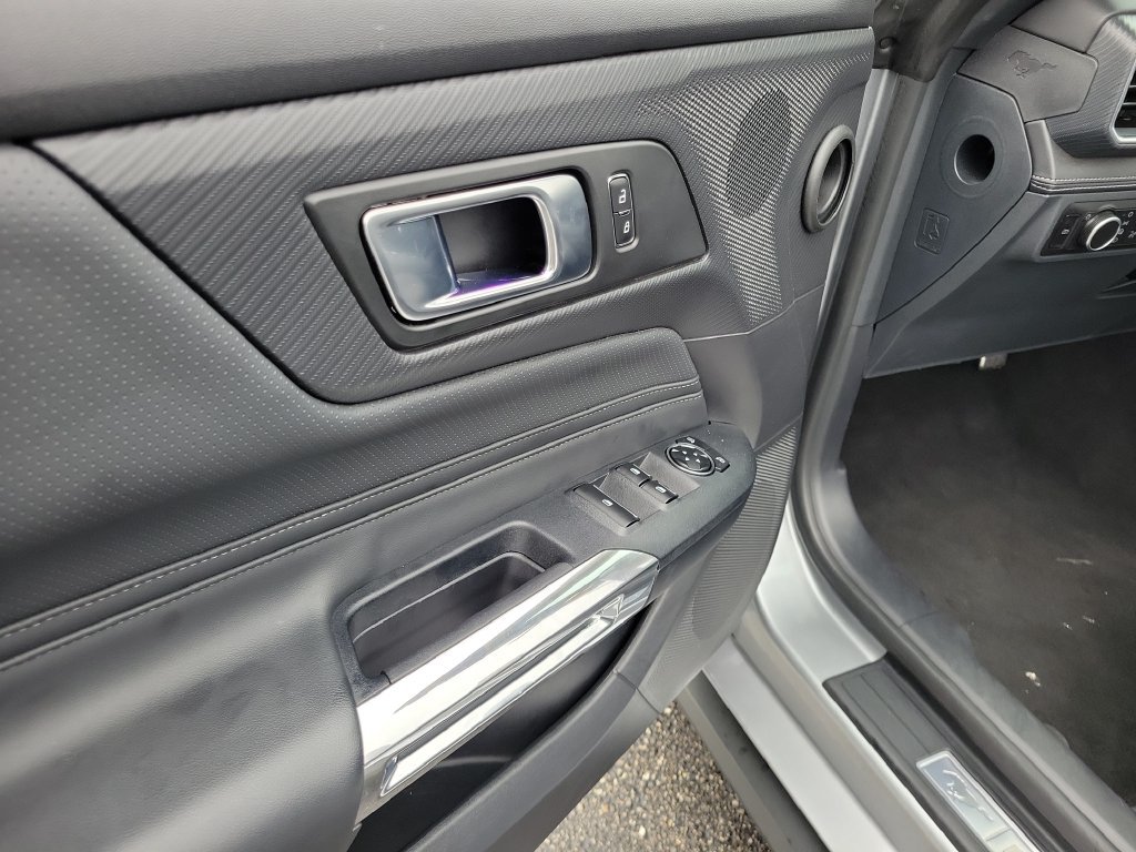 Certified 2025 Ford Mustang Premium RWD image 18