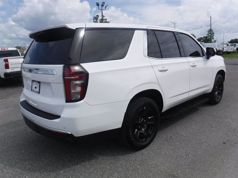 Used 2021 Chevrolet Tahoe 2WD w/ Remote Keyless Entry Package image 4
