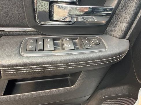 Used 2017 RAM 1500 Laramie AWD/4WD image 17
