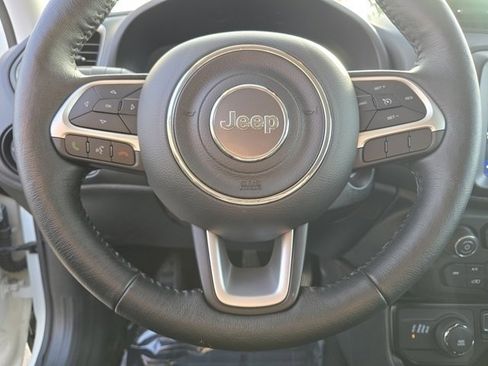 Used 2023 Jeep Renegade Latitude w/ Premium Group image 32