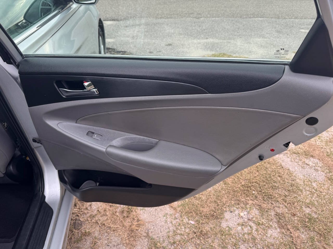 Used 2011 Hyundai Sonata GLS w/ Popular Equipment Pkg 2 FWD image 18