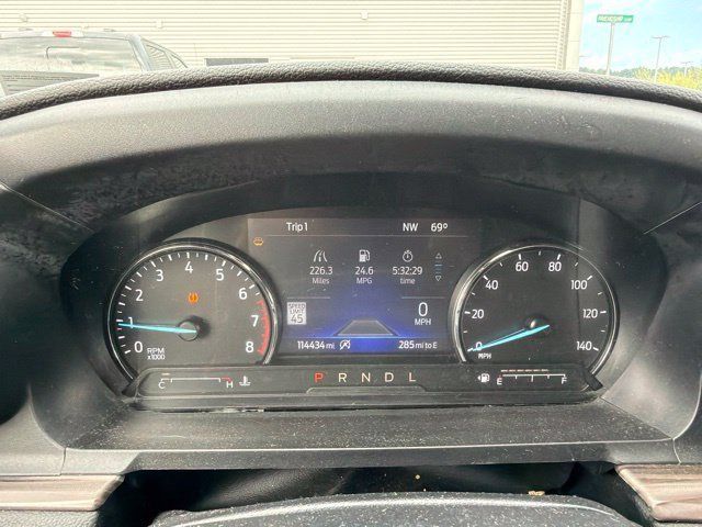 Used 2021 Ford Explorer Limited w/ Equipment Group 301A AWD/4WD image 19