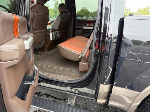 Used 2020 Ford F150 King Ranch w/ Equipment Group 601A Luxury AWD/4WD image 10