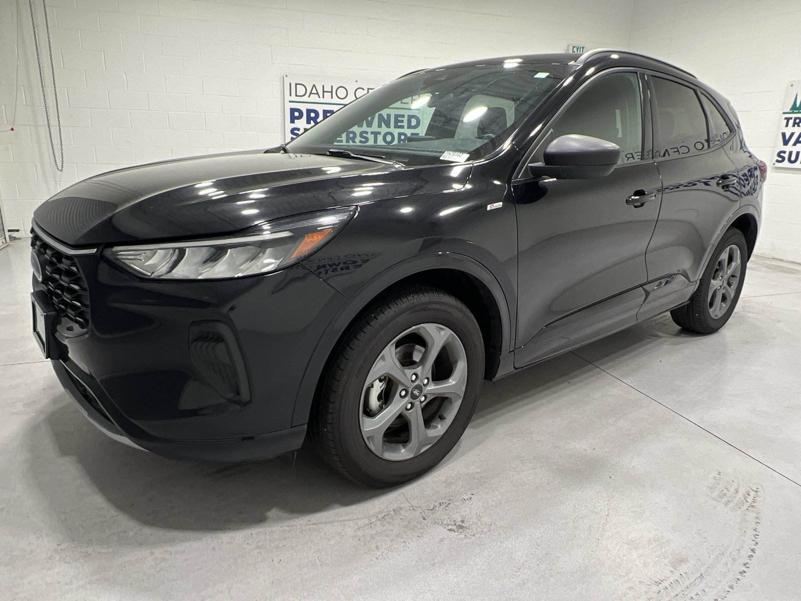 Used 2024 Ford Escape ST-Line AWD/4WD image 4