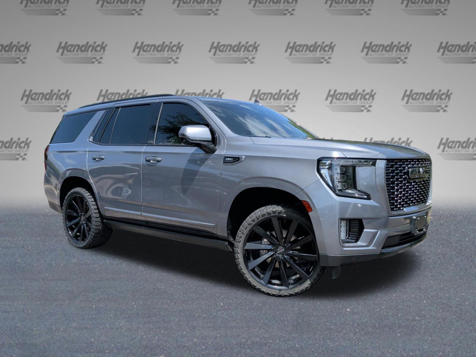 Used 2022 GMC Yukon Denali RWD image 2