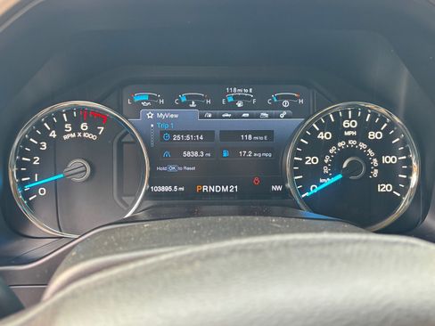 Used 2016 Ford F150 Lariat w/ Equipment Group 502A Luxury image 38