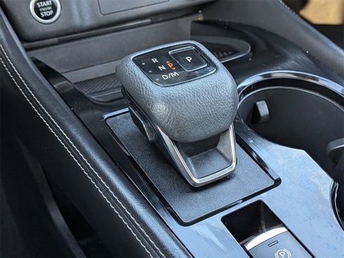 Used 2022 Nissan Rogue SL w/ SL Premium Package image 17