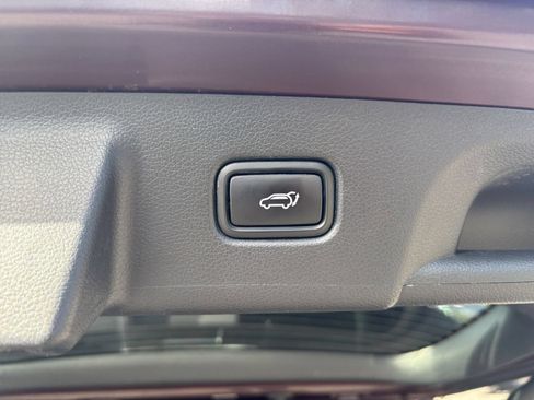 Used 2025 Hyundai Palisade SEL FWD image 24
