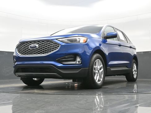 Used 2023 Ford Edge SEL w/ Convenience Package image 27