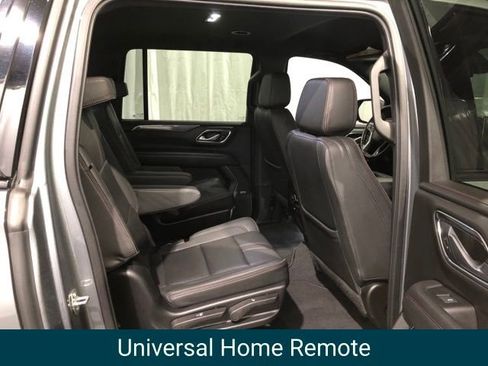 Certified 2022 Chevrolet Suburban RST w/ Sport Performance Package AWD/4WD image 13