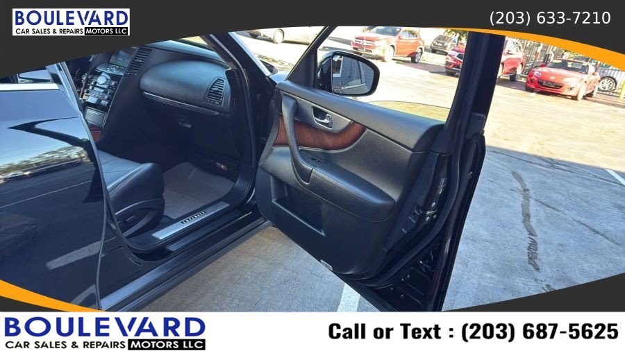 Used 2012 INFINITI FX35 AWD w/ Premium Pkg image 35