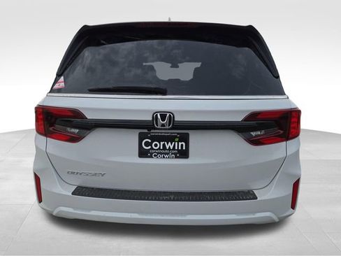 New 2026 Honda Odyssey EX-L image 13
