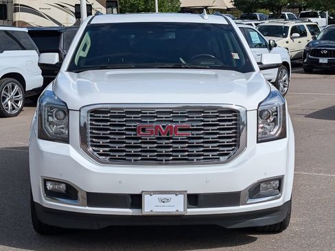 Used 2019 GMC Yukon Denali w/ Denali Ultimate Package AWD/4WD image 9