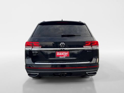 Certified 2023 Volkswagen Atlas SE w/ Black Wheel Package image 11