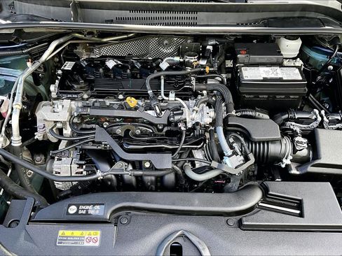 Used 2024 Toyota Corolla LE image 31