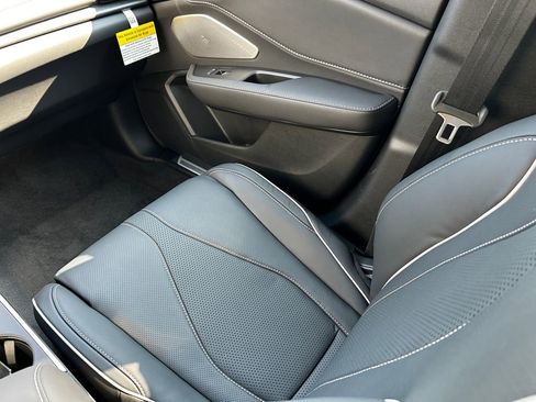 New 2026 Acura RDX Advance Package image 11