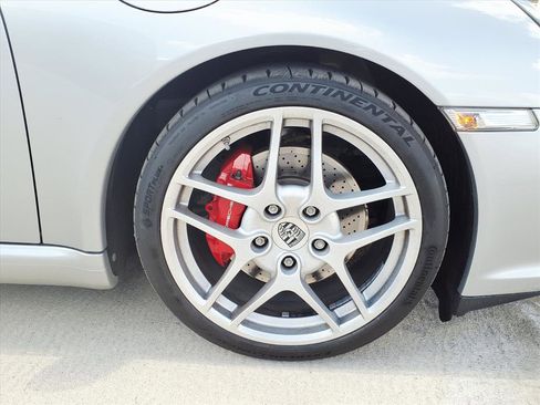 Used 2009 Porsche 911 Cabriolet image 9