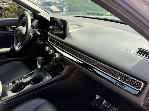 Used 2025 Honda Civic Sport Touring image 18